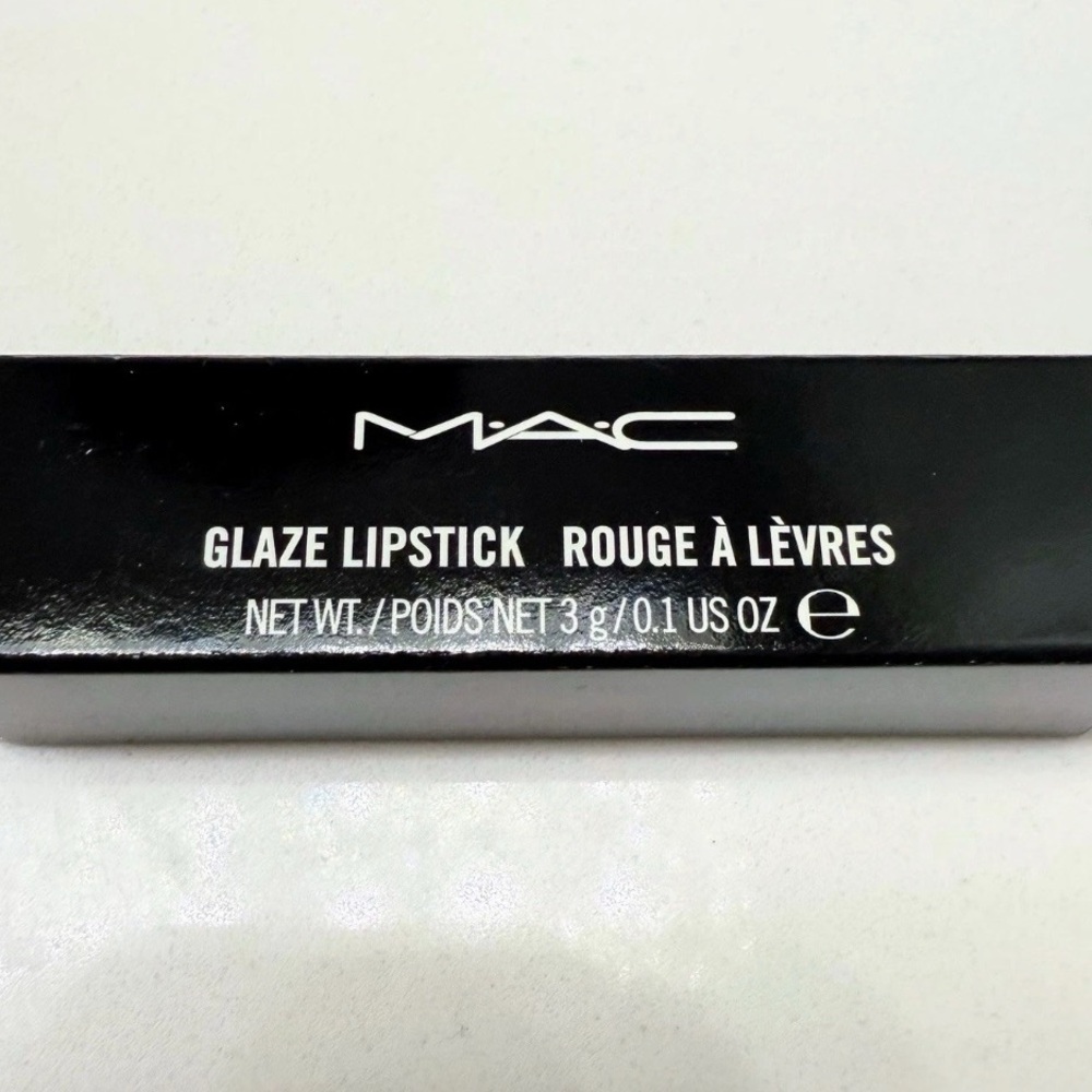 MAC Limited Edition Hello Kitty Lipstick in Fashion Mews - Picture 3 of 3